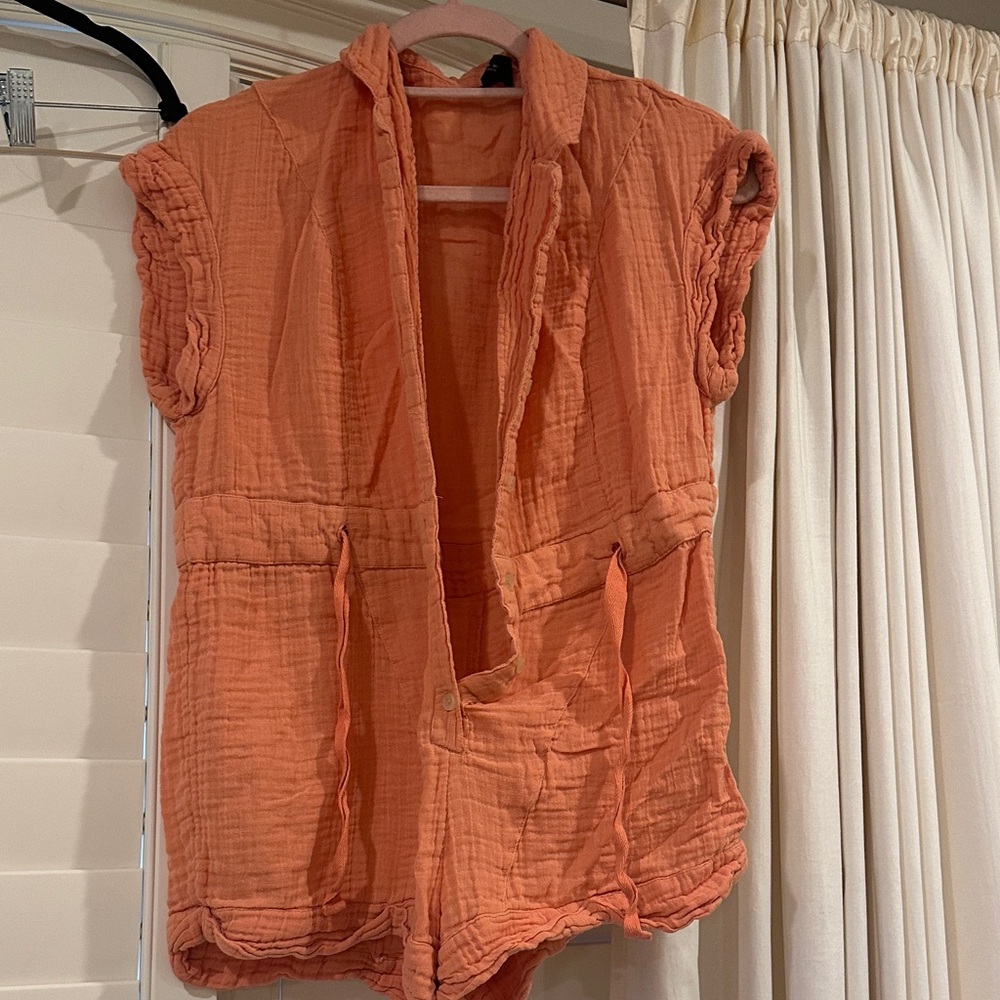 UO Peach Romper XS